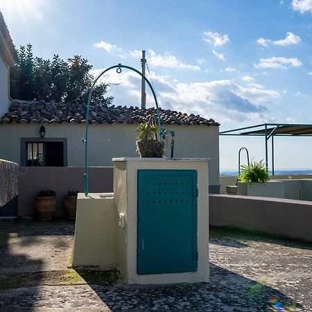Apartamento La Dimora Delle Coste Comiso Exterior foto